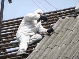 Wymiana azbestowego dachu - dotacje dla rolników 